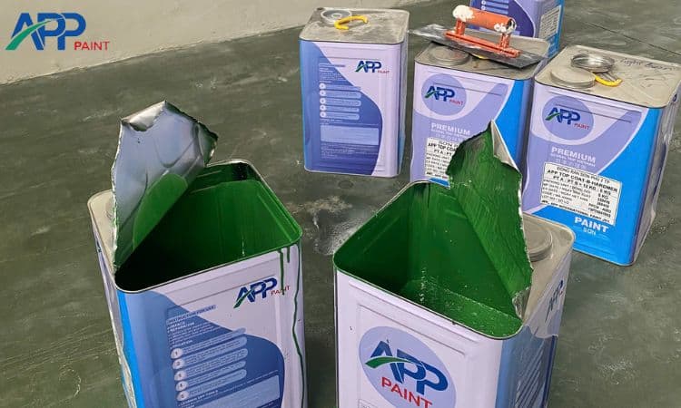 Tình trạng bê tông ảnh hưởng lớn đến giá sơn epoxy 1m2.
