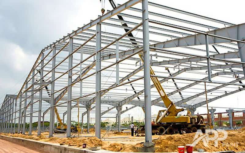 Giám sát thi công theo kế hoạch xây dựng đã vạch ra.
